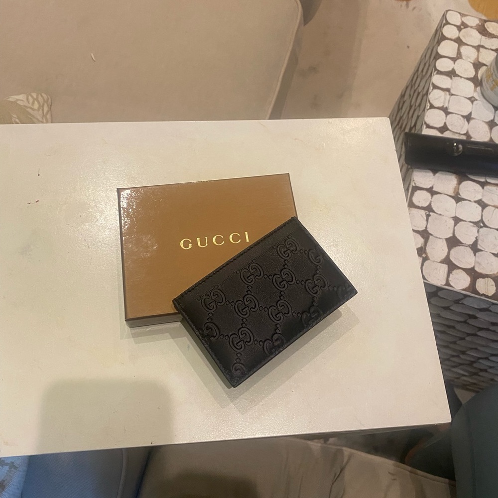 Authentic, New Gucci GG card case